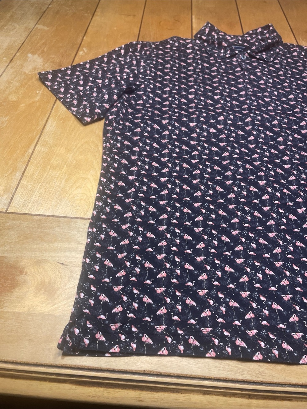 Bugatchi OooCotton 8 Way Tech Black Polo with Pink Flamingo Motif Size Large - Picture 2 of 16